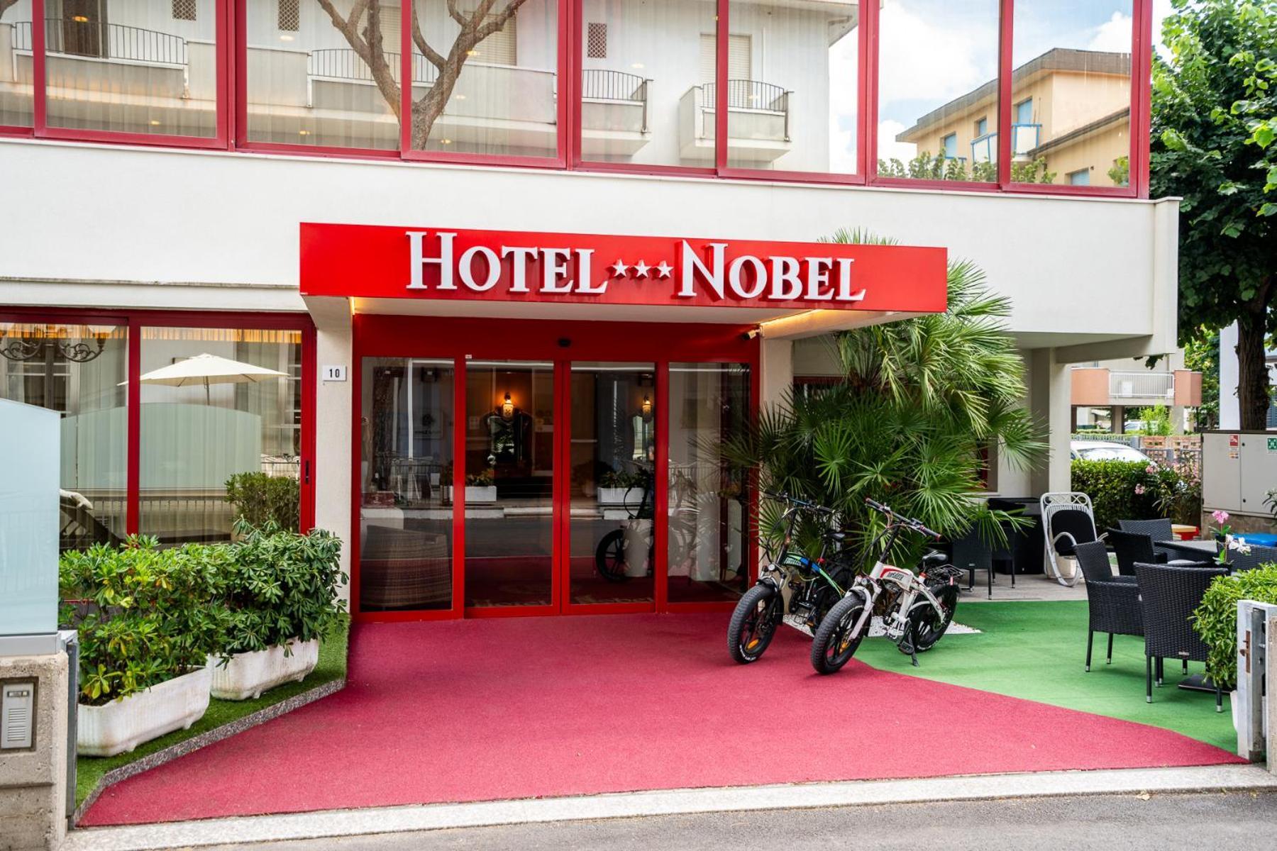 רימיני Hotel Nobel מראה חיצוני תמונה